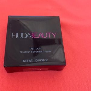 Huda Beauty Tantour Contour And Bronzer Cream ~ Shade Medium ~ New